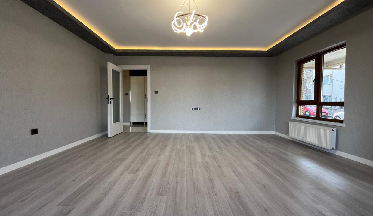 WhatsApp Image 2025-01-15 at 14.56.28 (1)