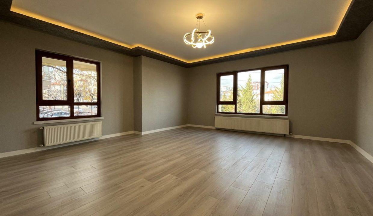 WhatsApp Image 2025-01-15 at 14.56.32