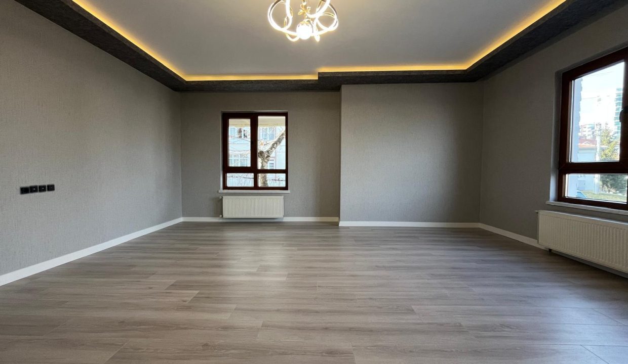 WhatsApp Image 2025-01-15 at 14.56.32 (2)